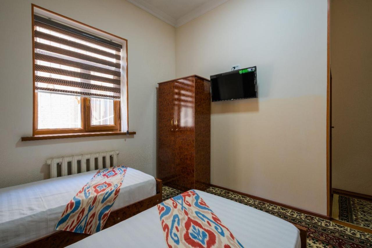 Nurobod Guesthouse Bukhara Bagian luar foto