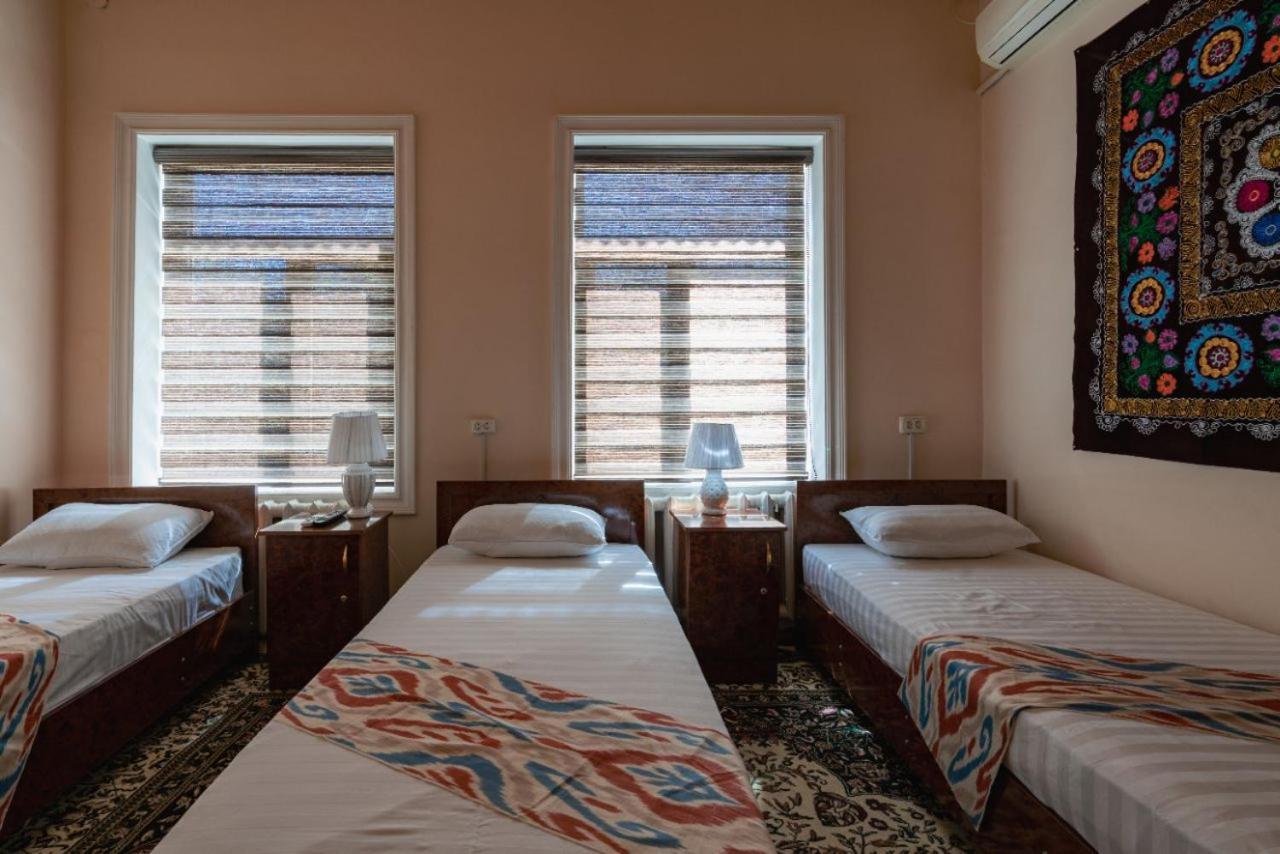 Nurobod Guesthouse Bukhara Bagian luar foto