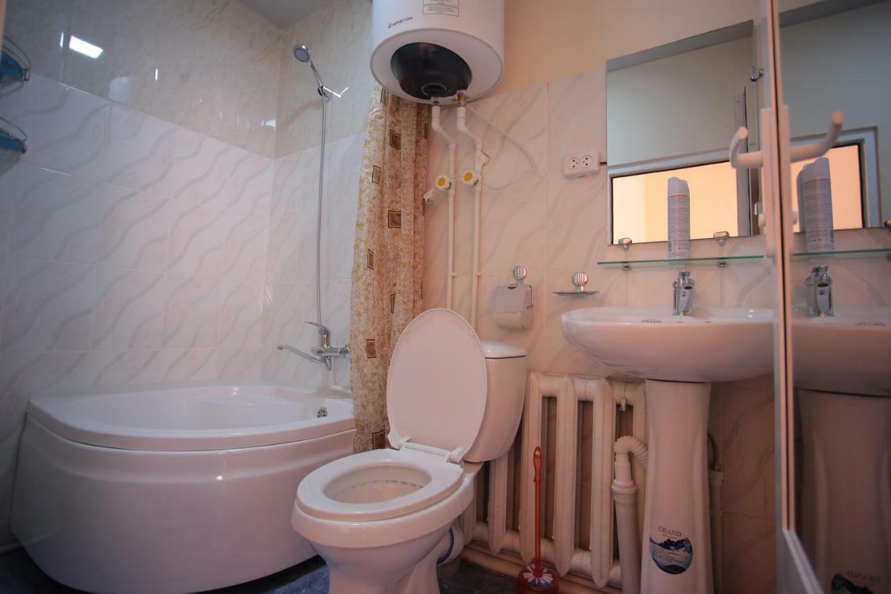 Nurobod Guesthouse Bukhara Bagian luar foto