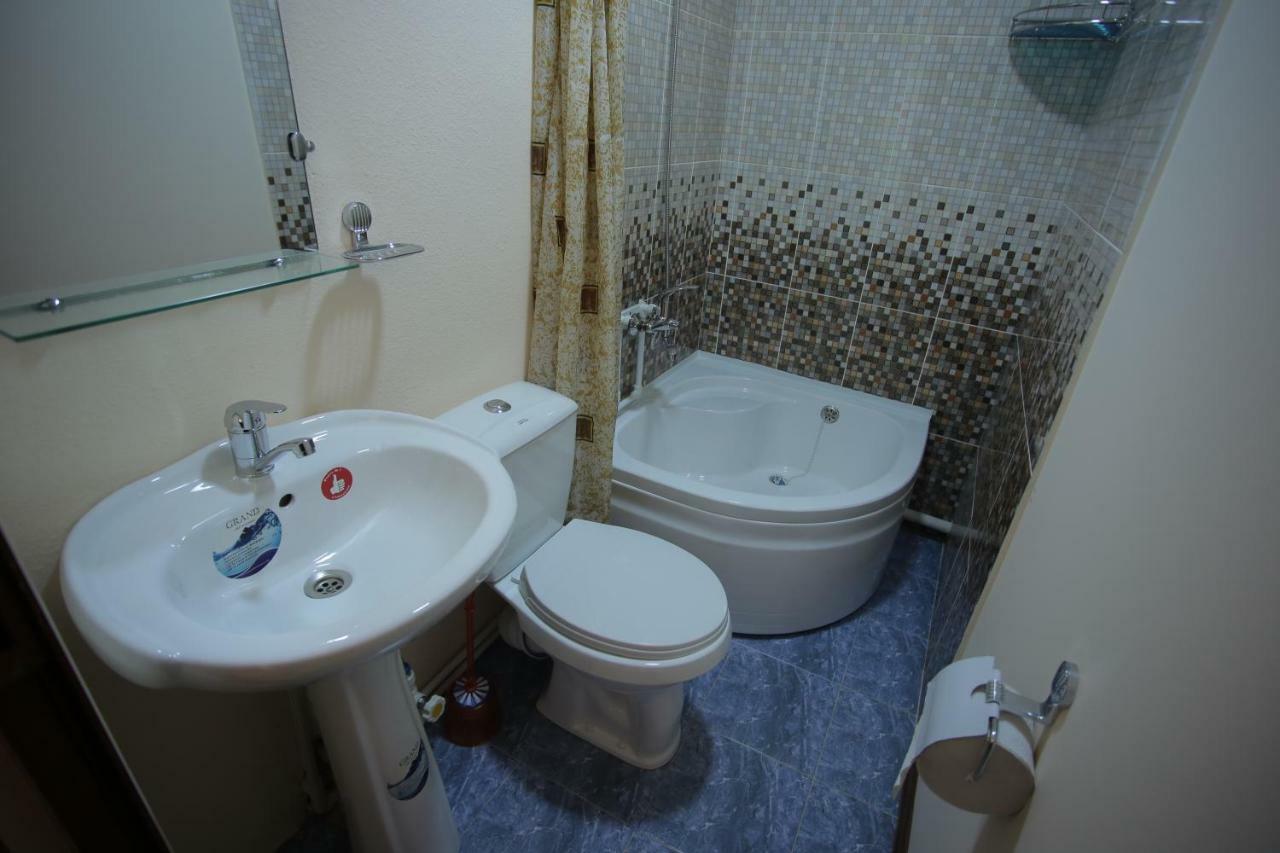 Nurobod Guesthouse Bukhara Bagian luar foto