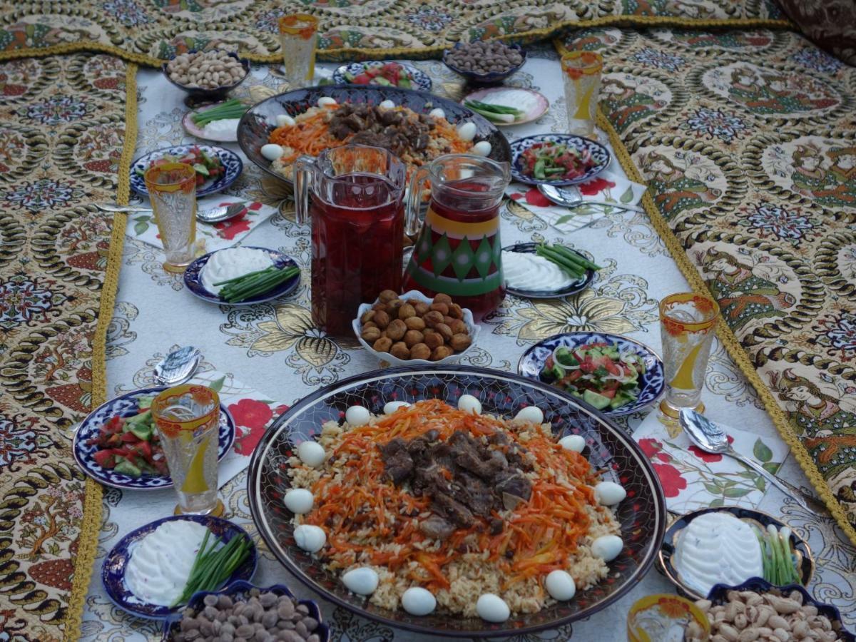 Nurobod Guesthouse Bukhara Bagian luar foto